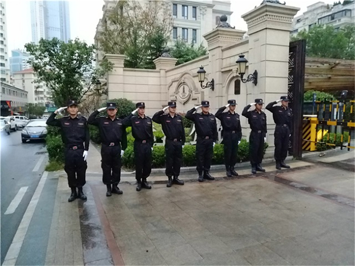 皇甲特衛，鄭州保安，鄭州安檢，安檢設備租賃